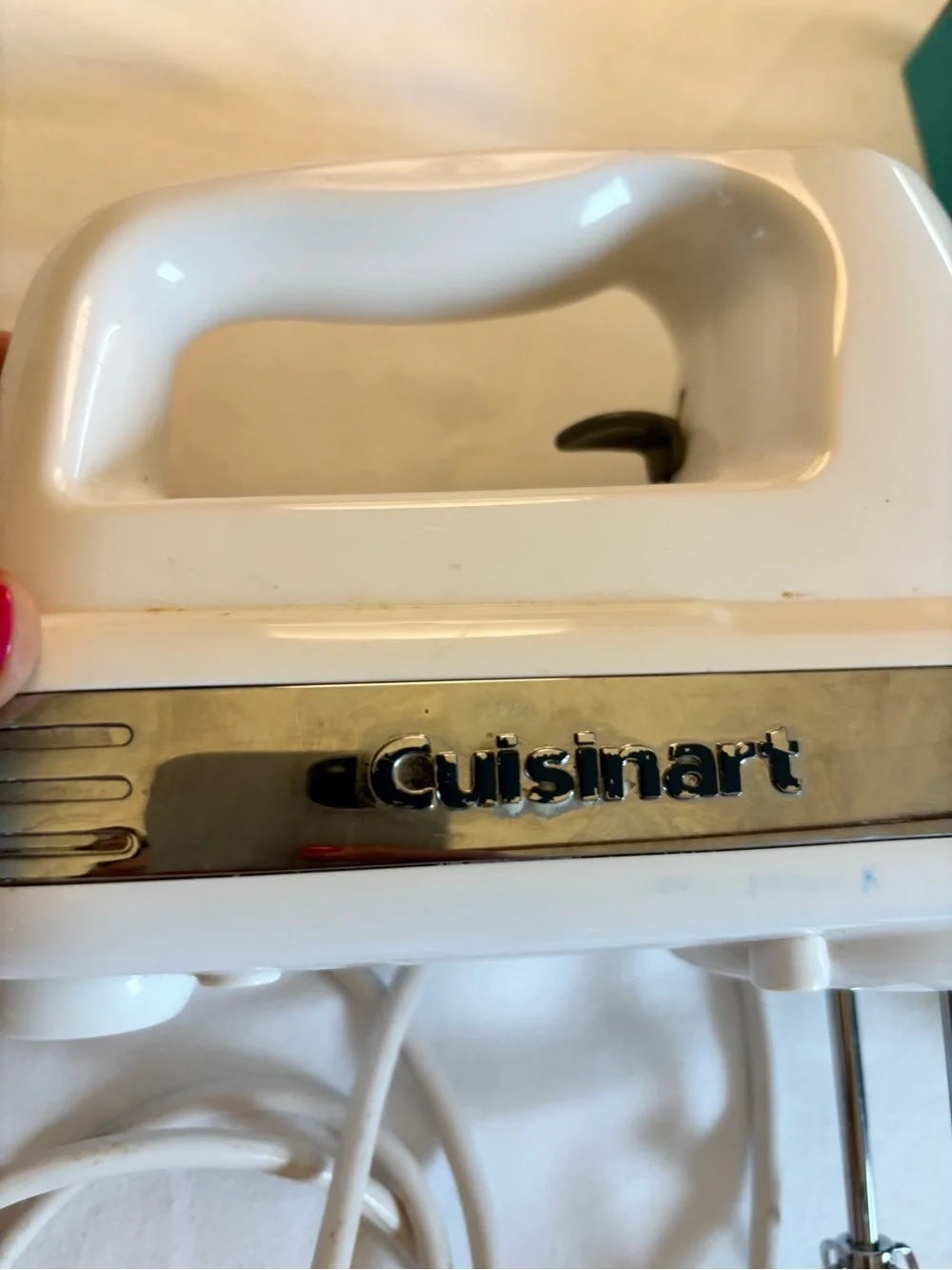 Cuisinart White and Chrome Hand Mixer with Beaters